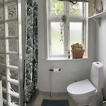 Det Blagronne Hus * Hals
