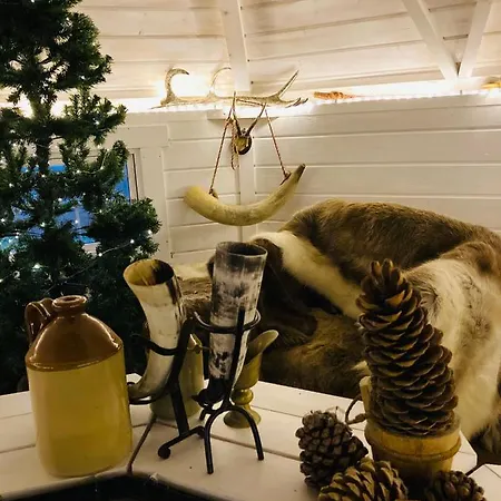 Det Blagronne Hus * Hals