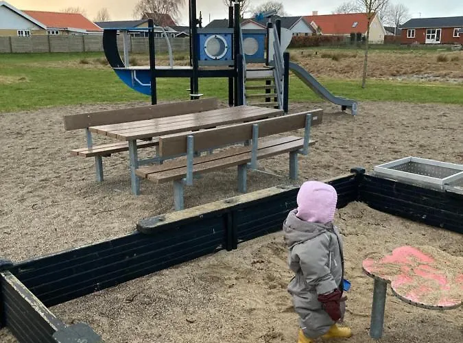 Det Blagronne Hus * Hals