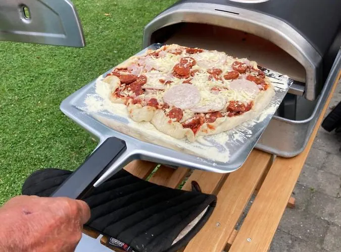 Det Blagronne Hus * Hals